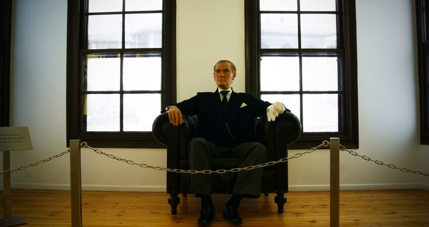 2026 YILBAŞI SELANİK KAVALA TURU/2 Gece Holiday Inn Otel  Konaklamalı