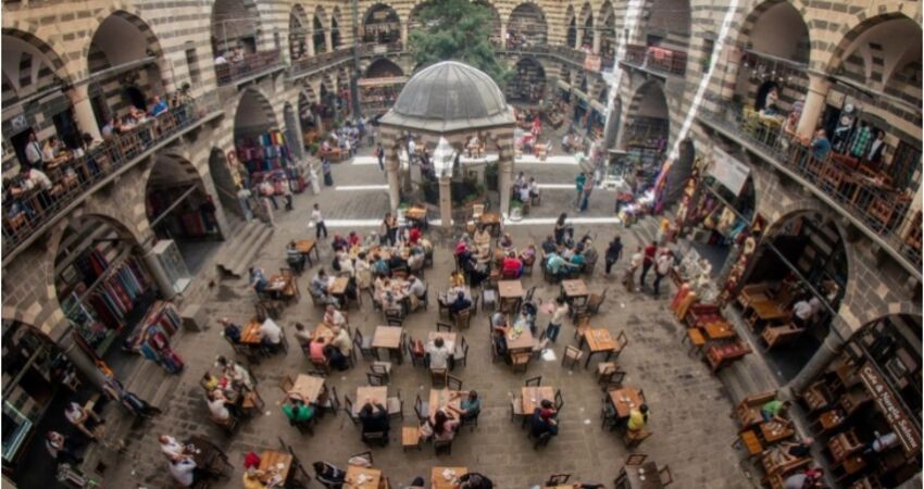 UÇAK İLE DİYARBAKIR TURU /06-08 Mayıs 2022